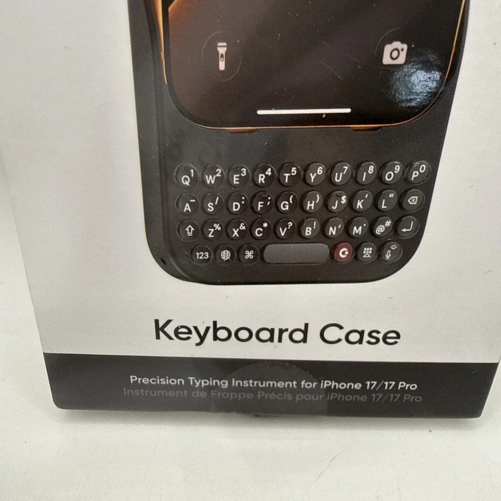 Black Keyboard Case for iPhone 17 Pro